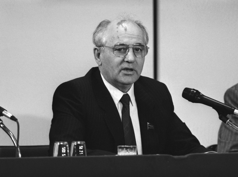 Personal Information: Mikhail S. Gorbachev (*1931)